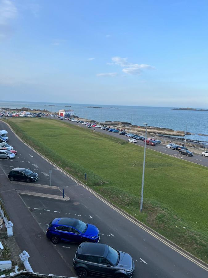 7 Heaven Apartments Portrush Exterior photo